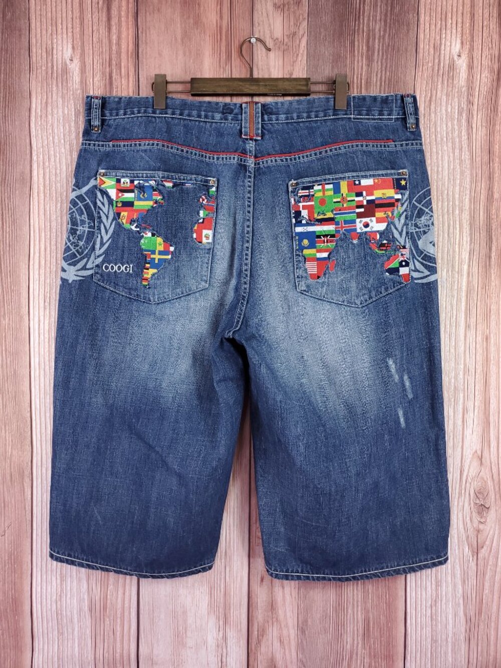 *READ* Coogi Mens Size 46x18(19) World Map Embroidered Denim Shorts Rare